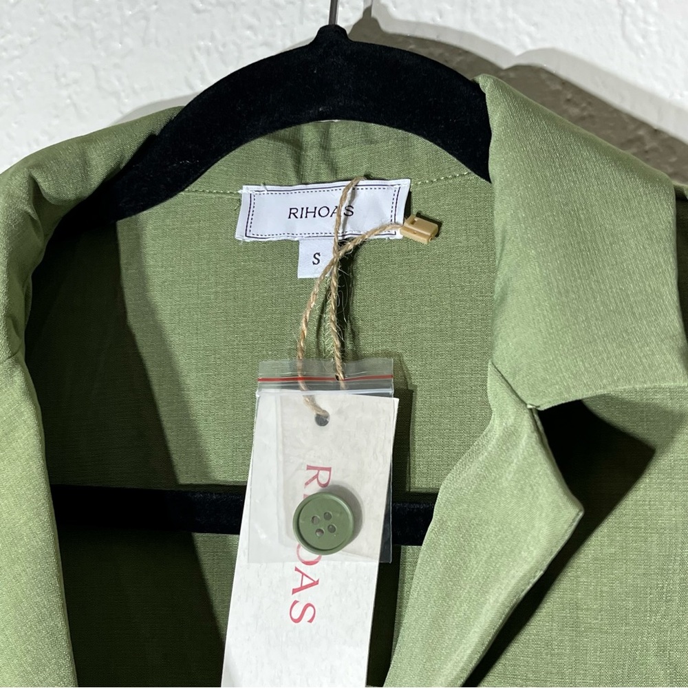 RIHOAS Green V-Neck Button Down Collared Midi Dress Sz S NWT - Picture 3 of 6